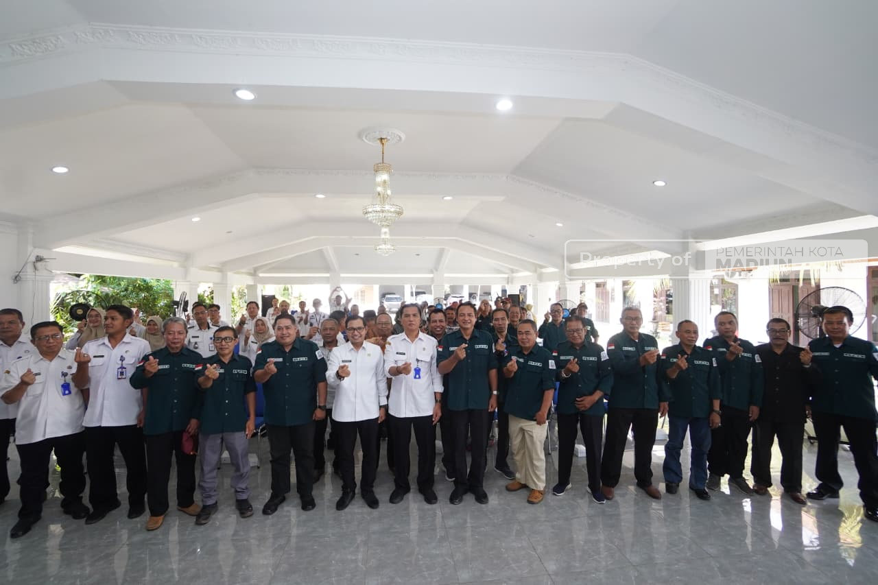 Perkuat Sinergi Pembangunan, Plt Wali Kota Dorong LPMK Aktif Kawal Program Prioritas