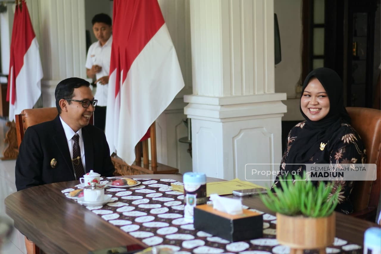 Terima Delegasi Muda Almira Vivia, Plt Wali Kota Titip Nama Madiun ke Kancah Dunia