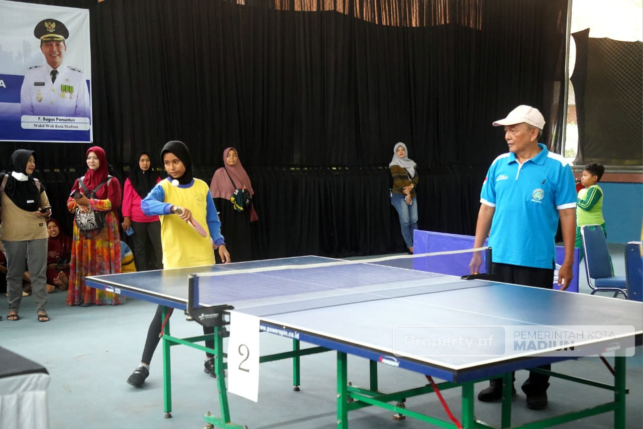 Kejurkot Tenis Meja 2025 Dibuka, Wali Kota Madiun Dorong Pembinaan Atlet Sejak Dini