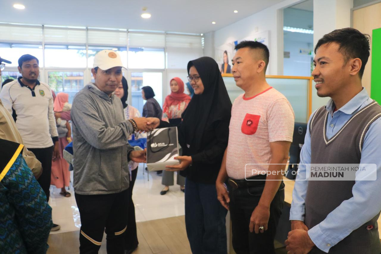 Peringatan Harpelnas, Pemkot Madiun Perkuat Perlindungan Pekerja Nonformal melalui BPJS Ketenagakerjaan