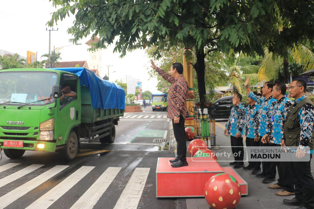 Pemkot Madiun Kirim Bantuan Korban Bencana Sumatera, Total Ada Sembilan Truk di Tahap Pertama