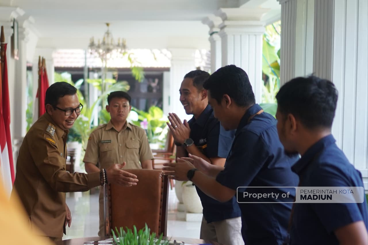 Plt Wali Kota Terima Audiensi Bulog, Bahas Penyaluran Bantuan Pangan