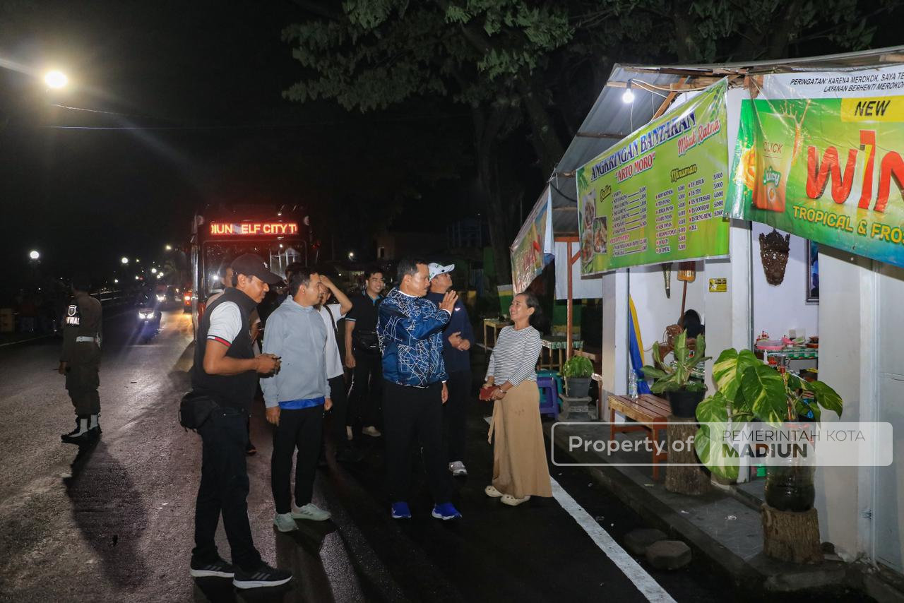 Hadiri Bantaran Night Culinary, Wali Kota Madiun Tekankan Kebersihan Fasilitas Umum