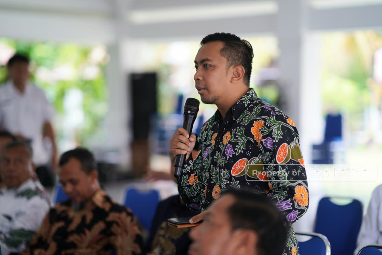 Perkuat Sinergi Pembangunan, Plt Wali Kota Dorong LPMK Aktif Kawal Program Prioritas