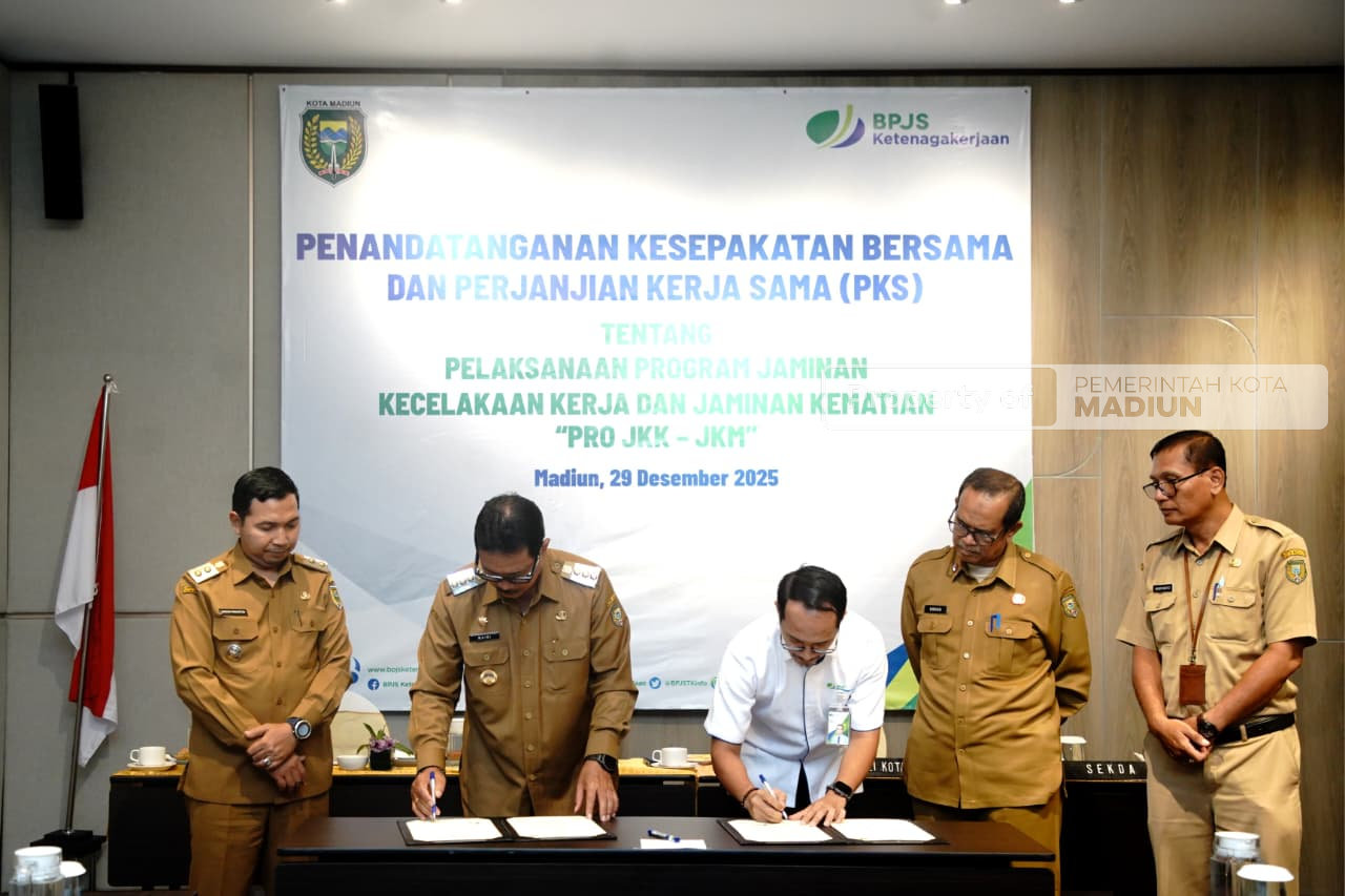 Teken Kerja Sama Pro JKK-JKM, Pemkot Madiun Pastikan Tenaga Kerja di Kota Madiun Terlindungi