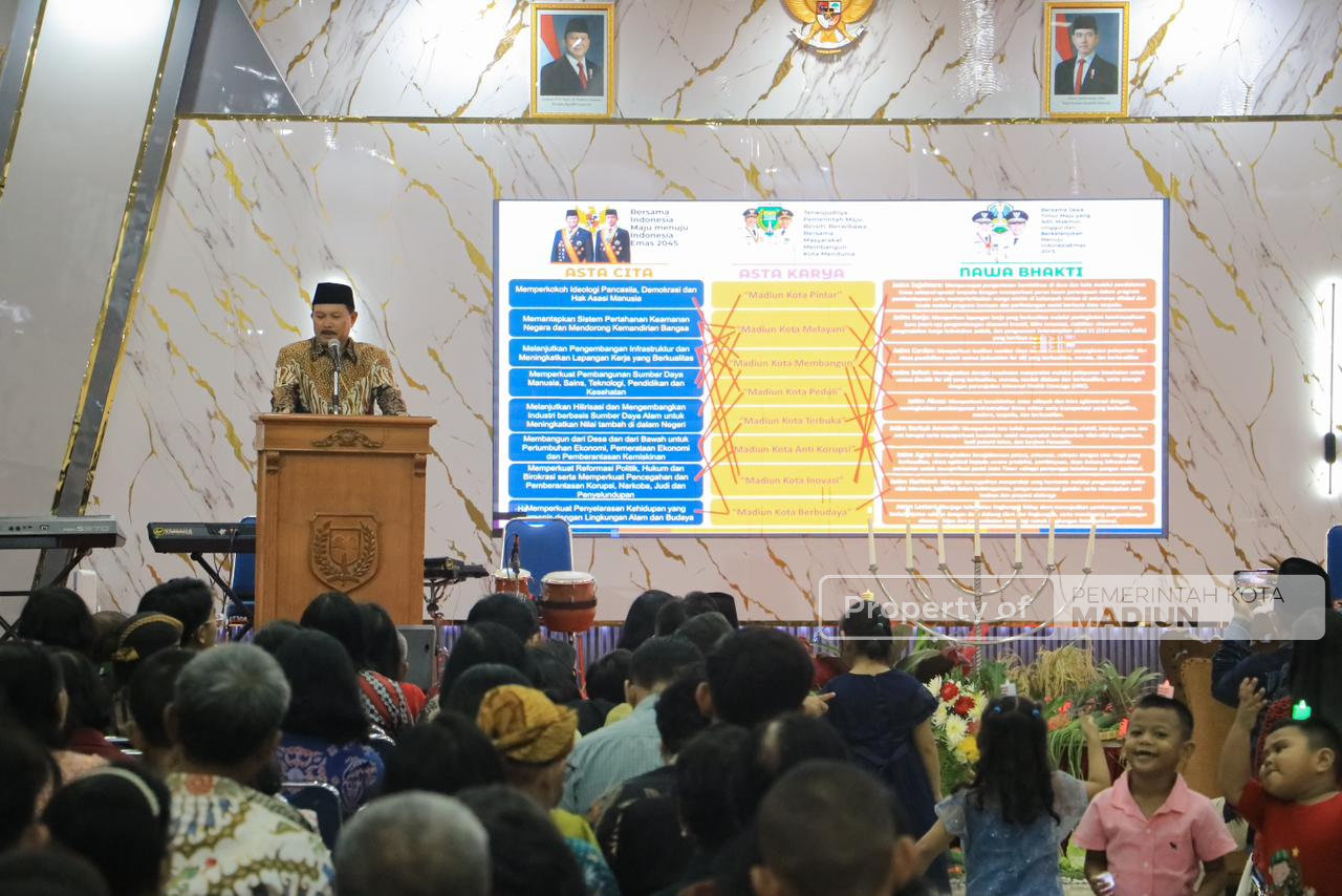 Hadiri Perayaan Natal, Wali Kota: Doa Jemaat GKJW Bawa Kota Madiun Semakin Maju Mendunia