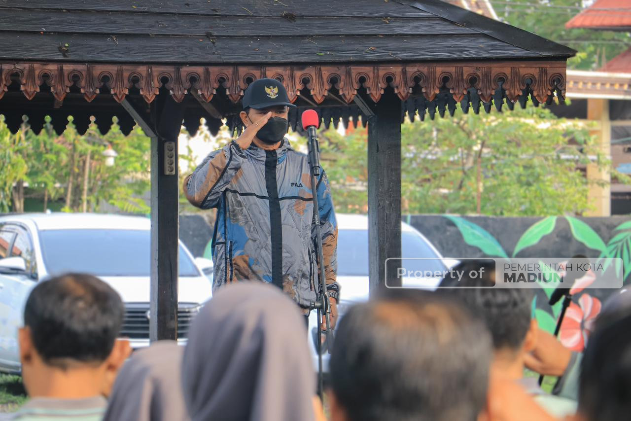 Apel dan Olahraga Bersama Pegawai Perumdam Tirta Taman Sari, Wali Kota Tekankan Efisiensi dan Kemandirian BUMD