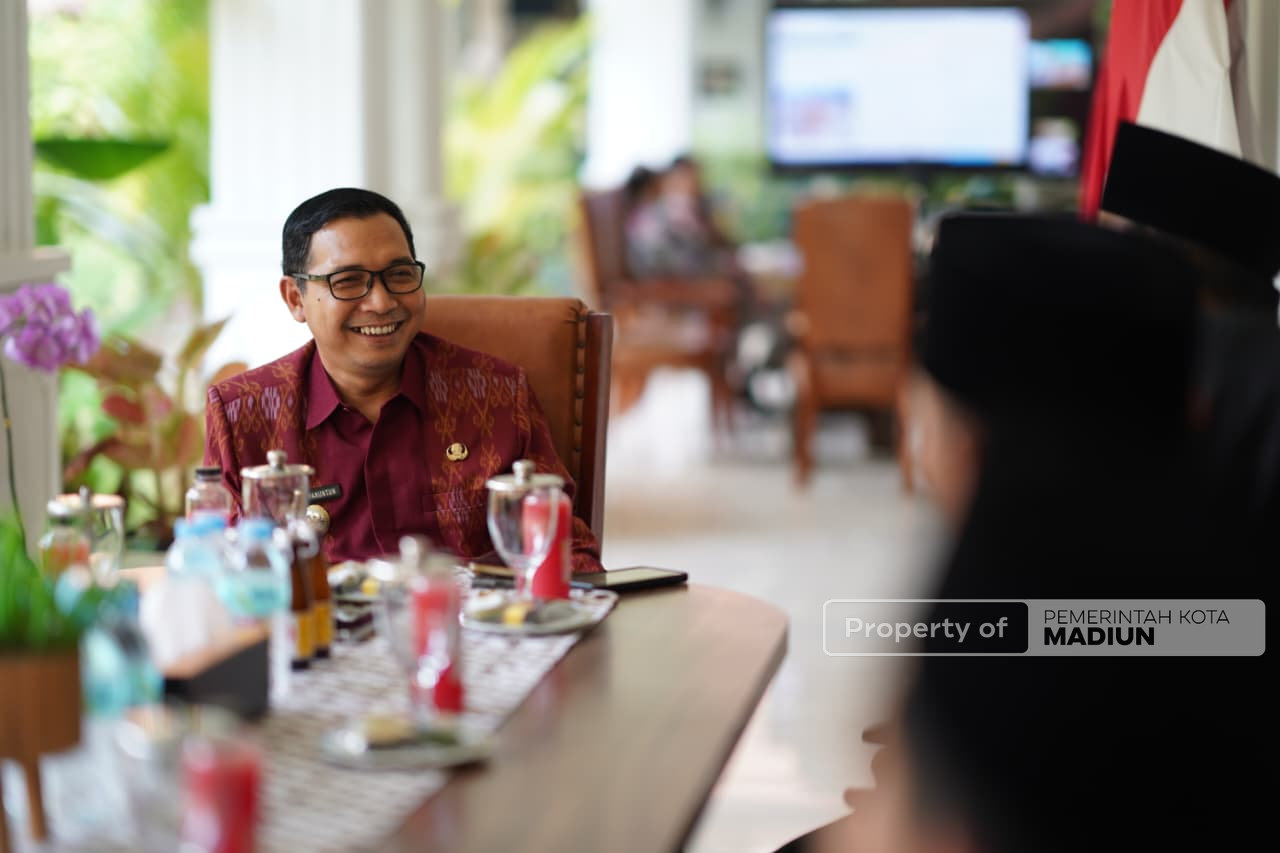 Terima Audiensi Kementerian Haji dan Umrah, Plt Wali Kota Dorong Peningkatan Daya Saing UMKM Lokal Menuju Ekosistem Haji dan Umrah