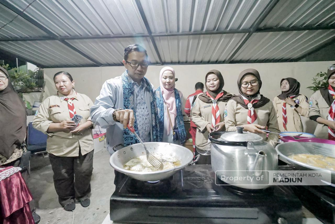 Giat WBR Berlanjut di Wilayah Kecamatan Manguharjo, Plt Wali Kota Beri Apresiasi dan Harap Potensi Lokal Terus Digali