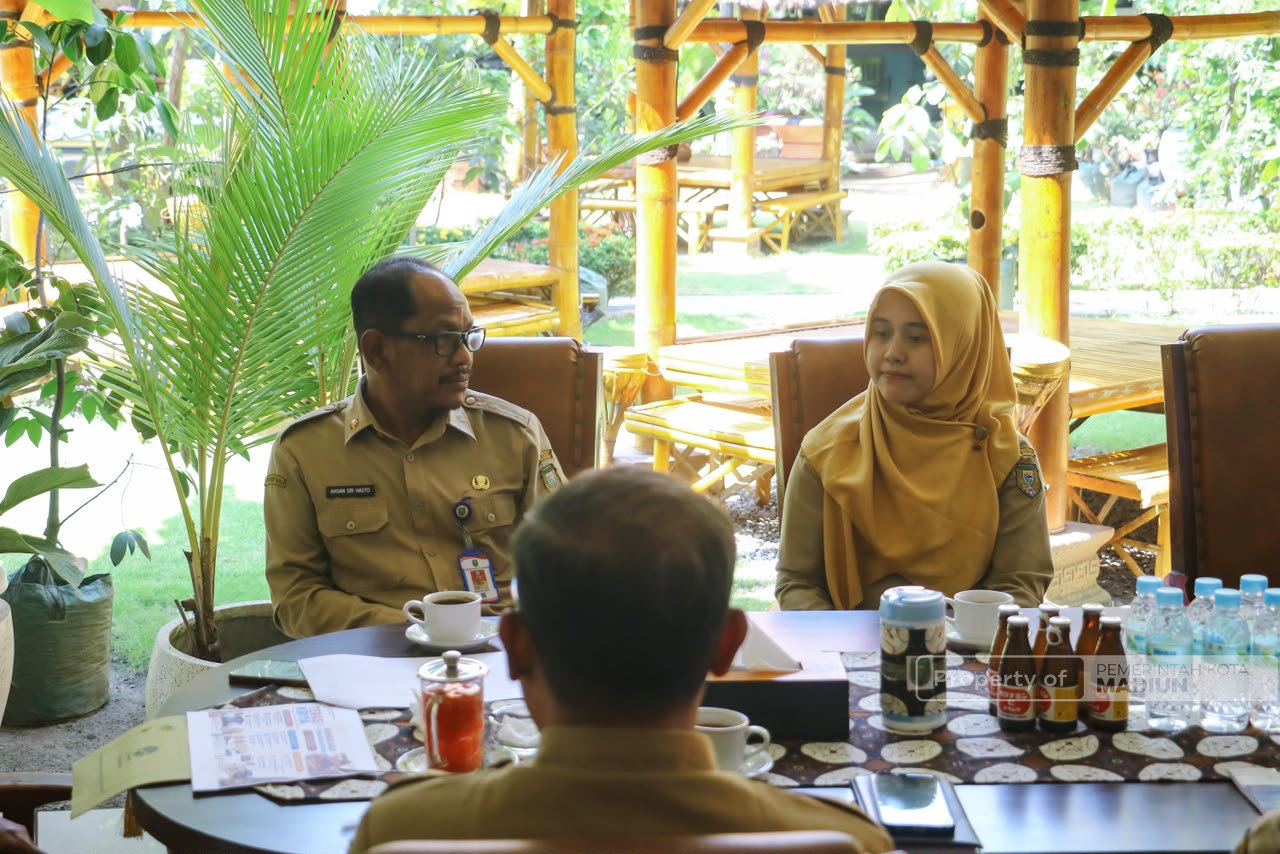 Perkuat Komitmen Pemberdayaan, Plt Wali Kota Ajak Warga Bersinergi Bangun Kota Madiun yang Kreatif dan Peduli Lingkungan