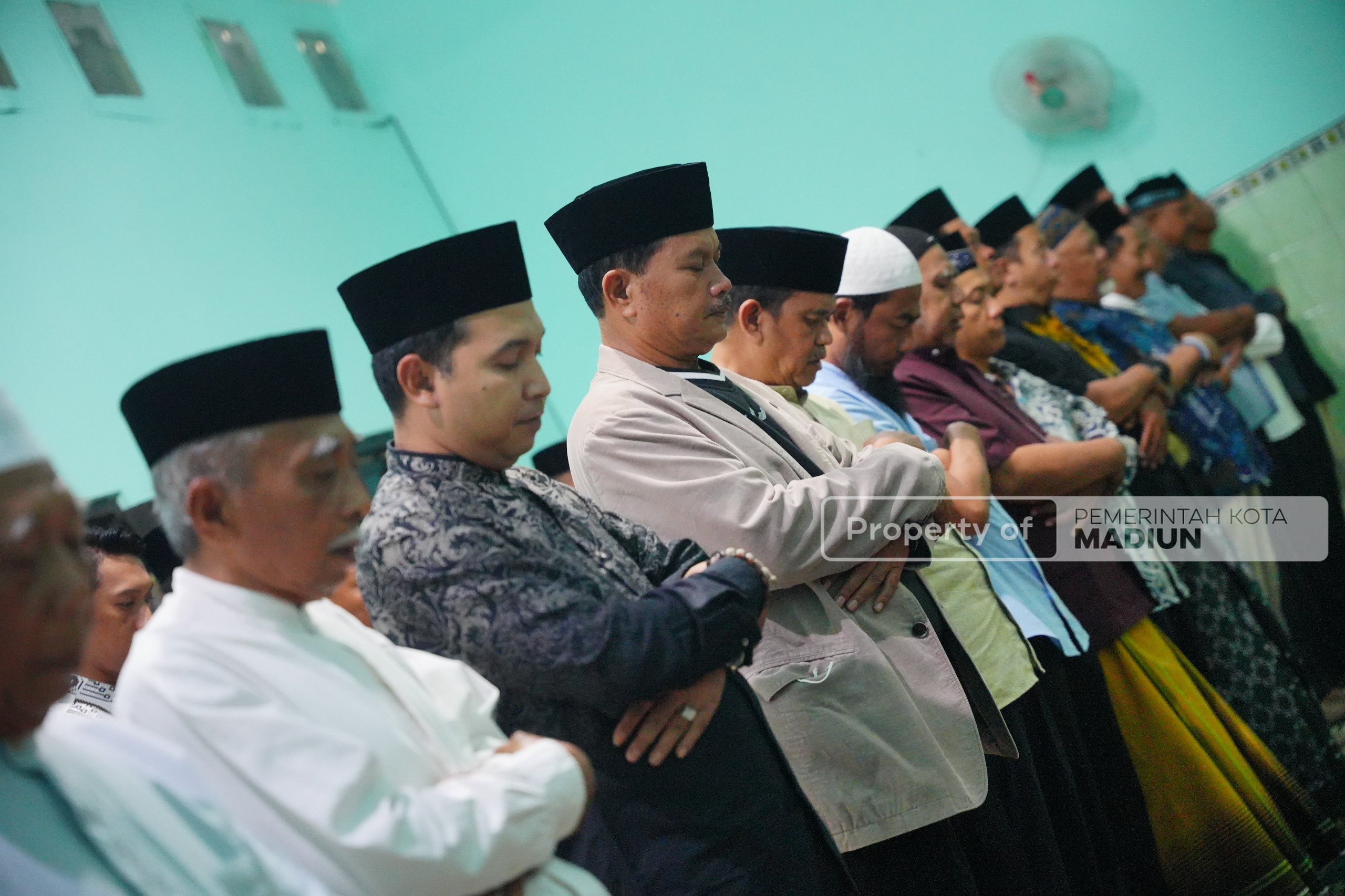 Mempererat Silaturahmi, Wali Kota Madiun Safari Salat Isya di Kelurahan Winongo