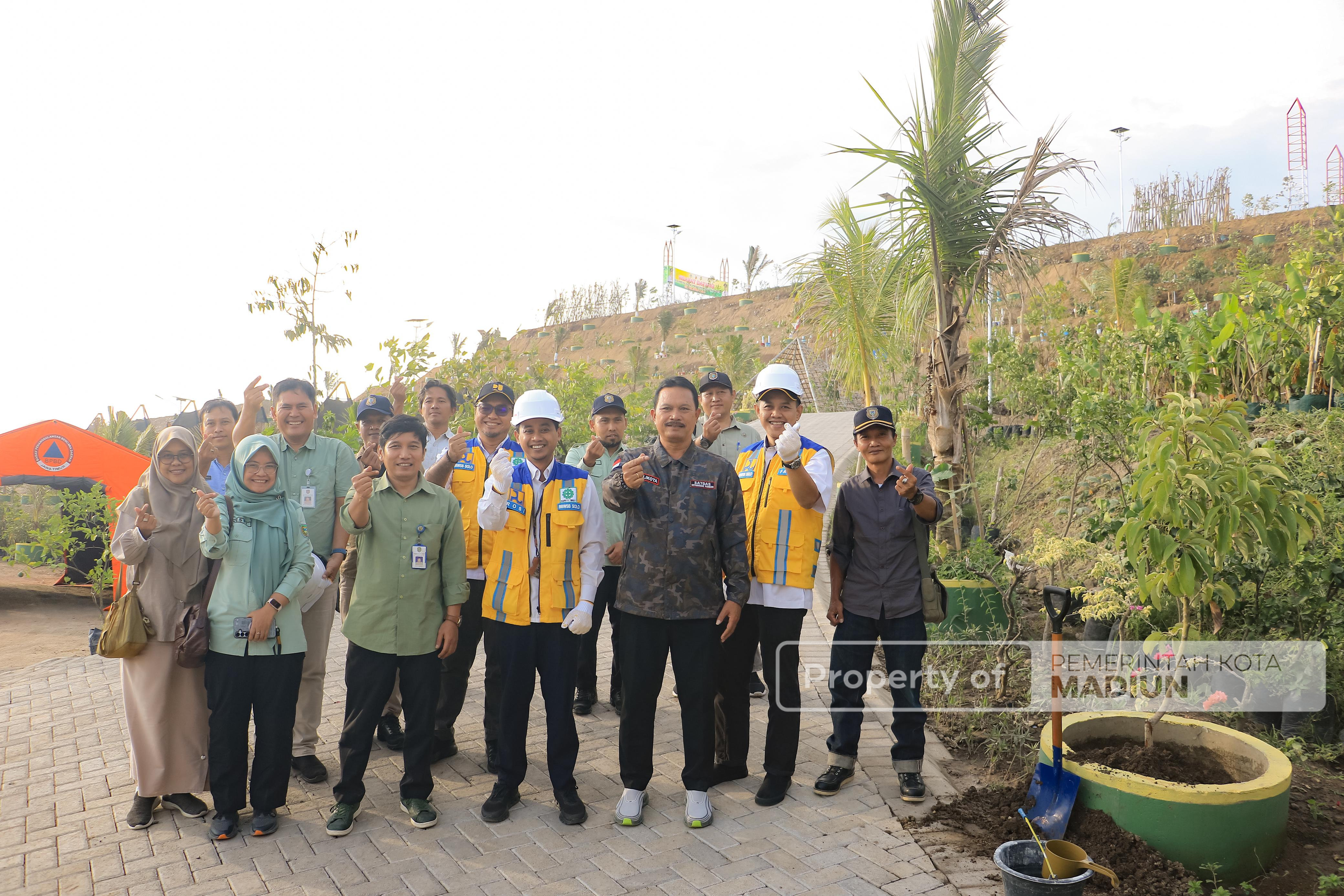 Terima Audiensi BBWSB Solo dan Tim ITS,  Wali Kota Madiun Bahas Pengembangan Kota dan Peningkatan SDM