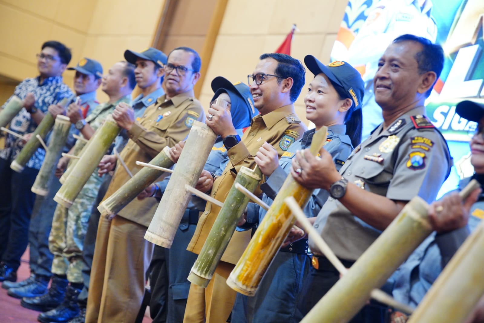 Tak Hanya TNI-Polri, Linmas Jadi Kunci Keamanan Kota Madiun