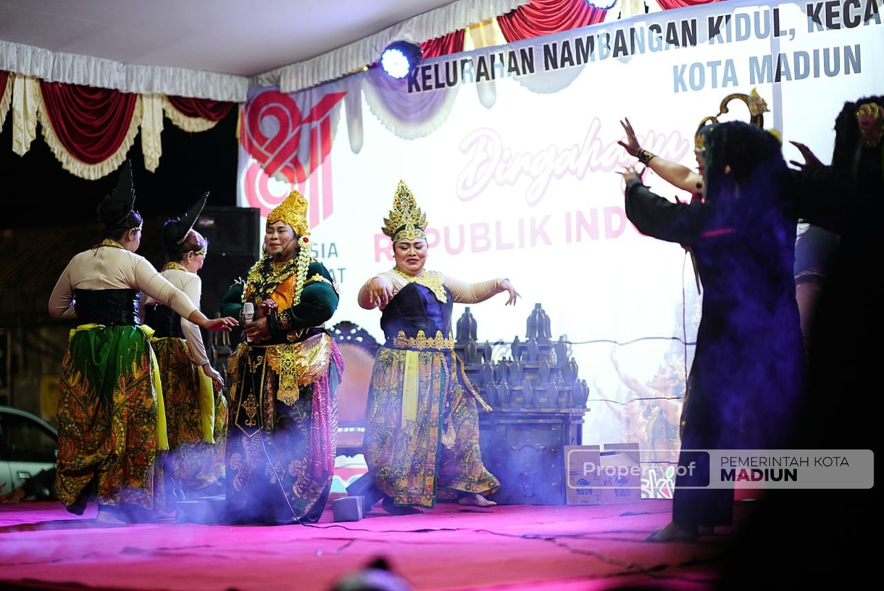 Dari Panggung Seni, Plt Wali Kota Dorong Budaya Jadi Penggerak Ekonomi Kelurahan