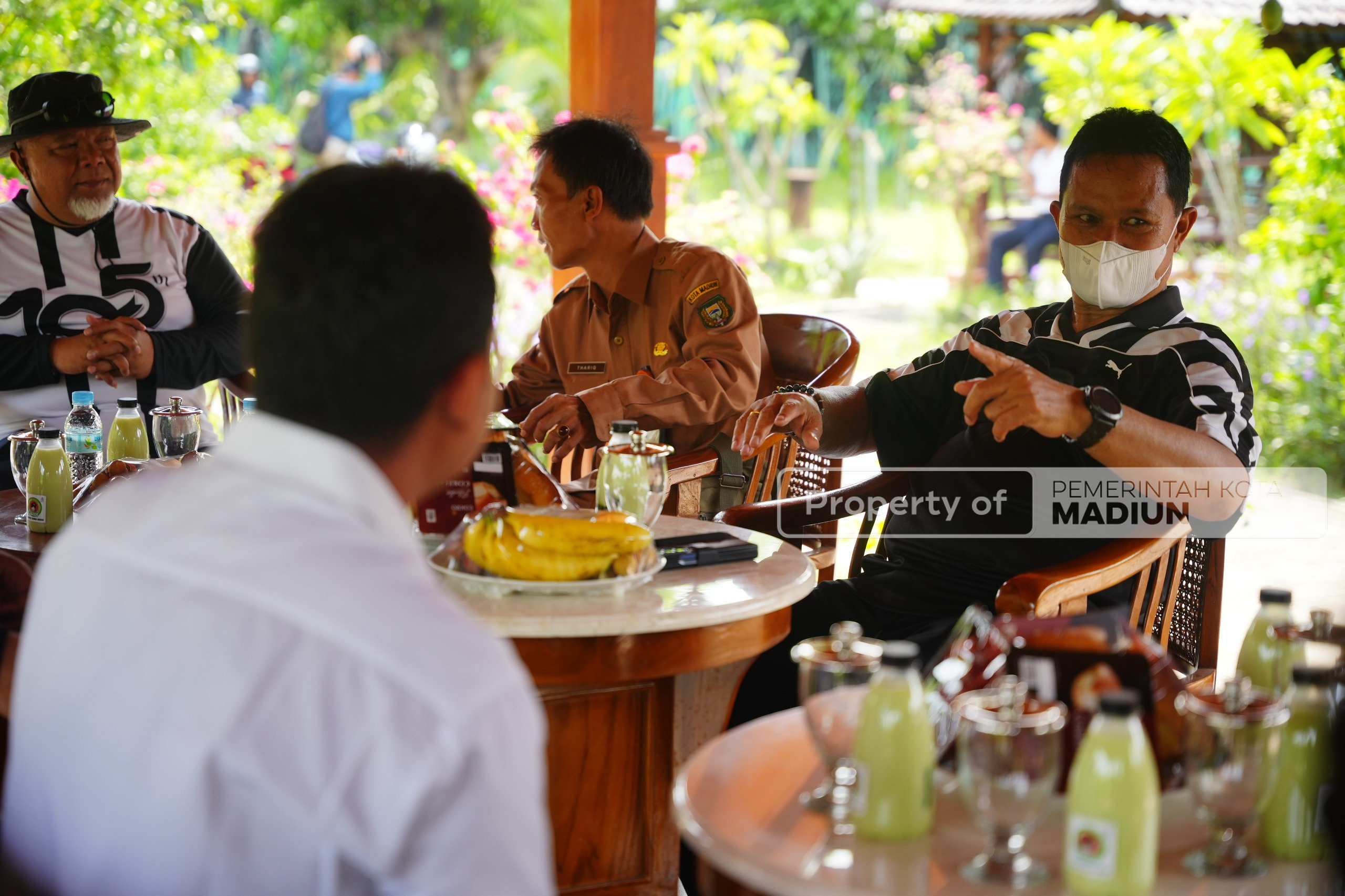 Terima Kunjungan Universitas PGRI Adi Buana Surabaya, Bahas Wacana Taman Satwa