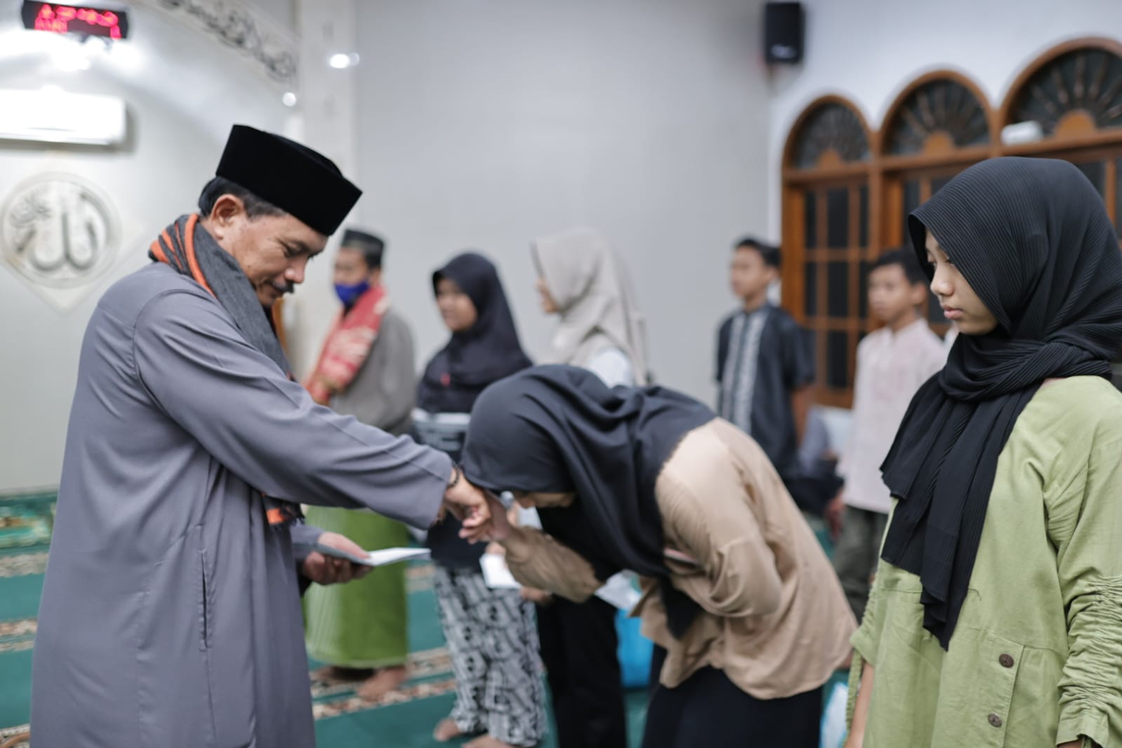 Gelar Safari Ramadan di Masjid Jabal Rohmah, Wali Kota Harap Warga Ikut Serta Jaga Kondusifitas Kota