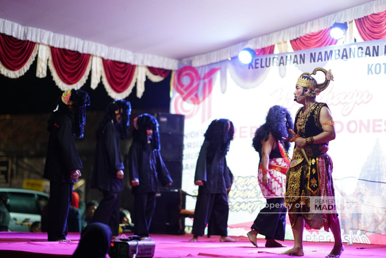 Dari Panggung Seni, Plt Wali Kota Dorong Budaya Jadi Penggerak Ekonomi Kelurahan