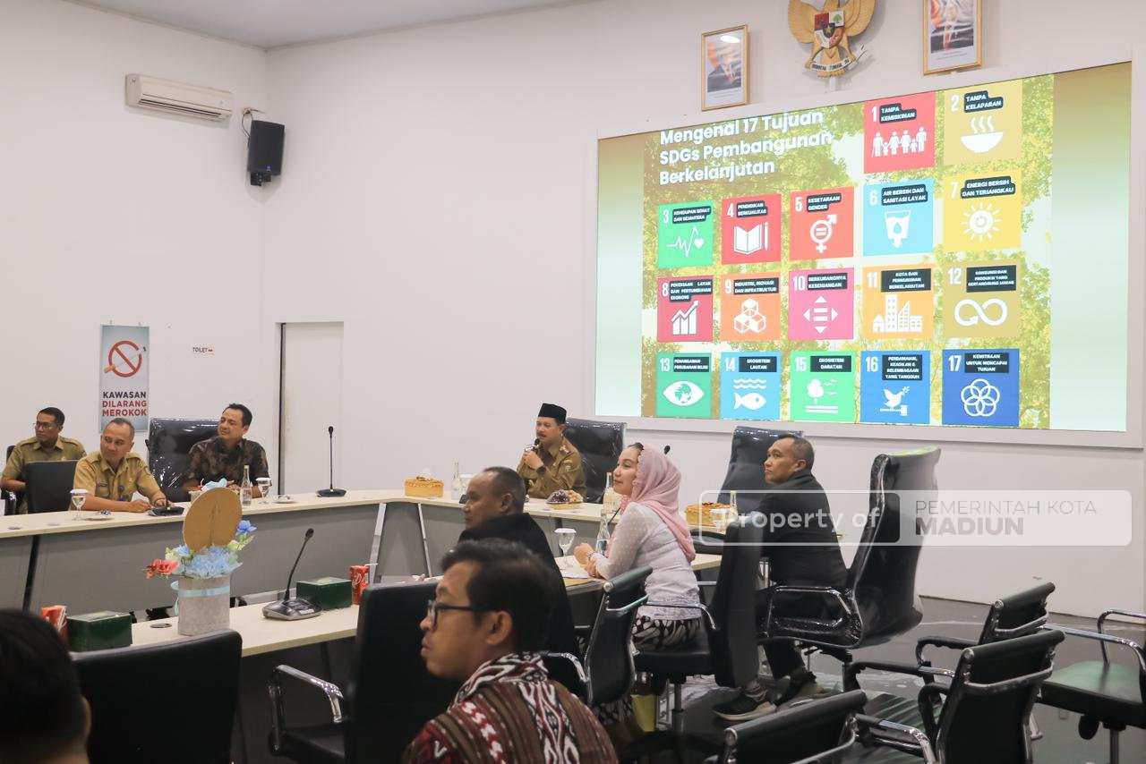 Hadiri Pelantikan Pengurus PBSI, Wali Kota Madiun Dorong Prestasi dan Pembinaan Berkelanjutan