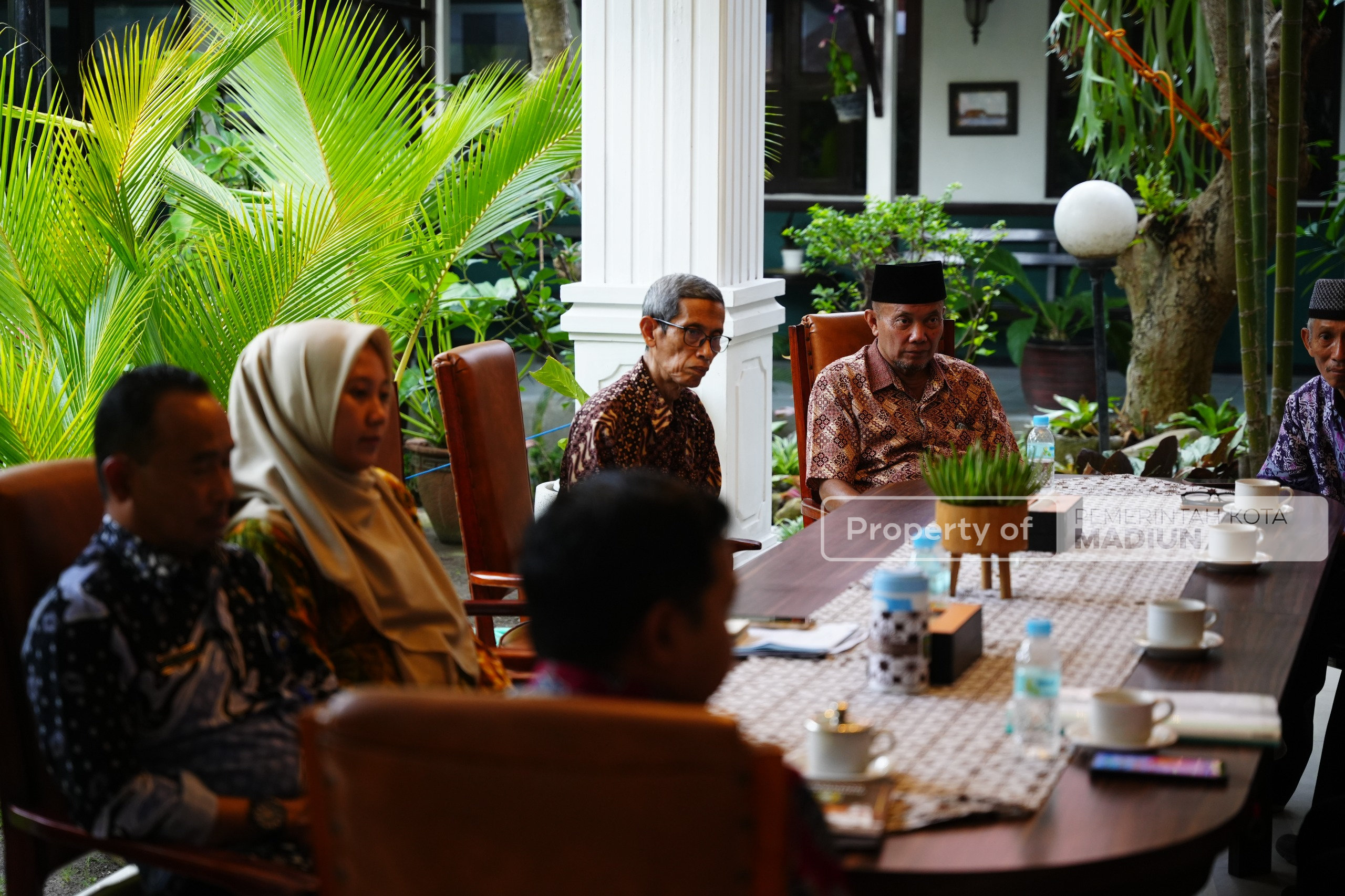 Terima Audiensi Nasabah Asuransi Bumi Putera, Wakil Wali Kota Siap Menjembatani