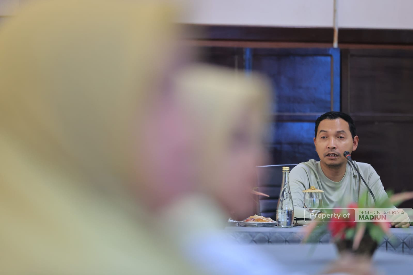 Gelar Pembinaan, Plt Wali Kota Harap Karyawan Bakesbangpol Solid dan Kompak