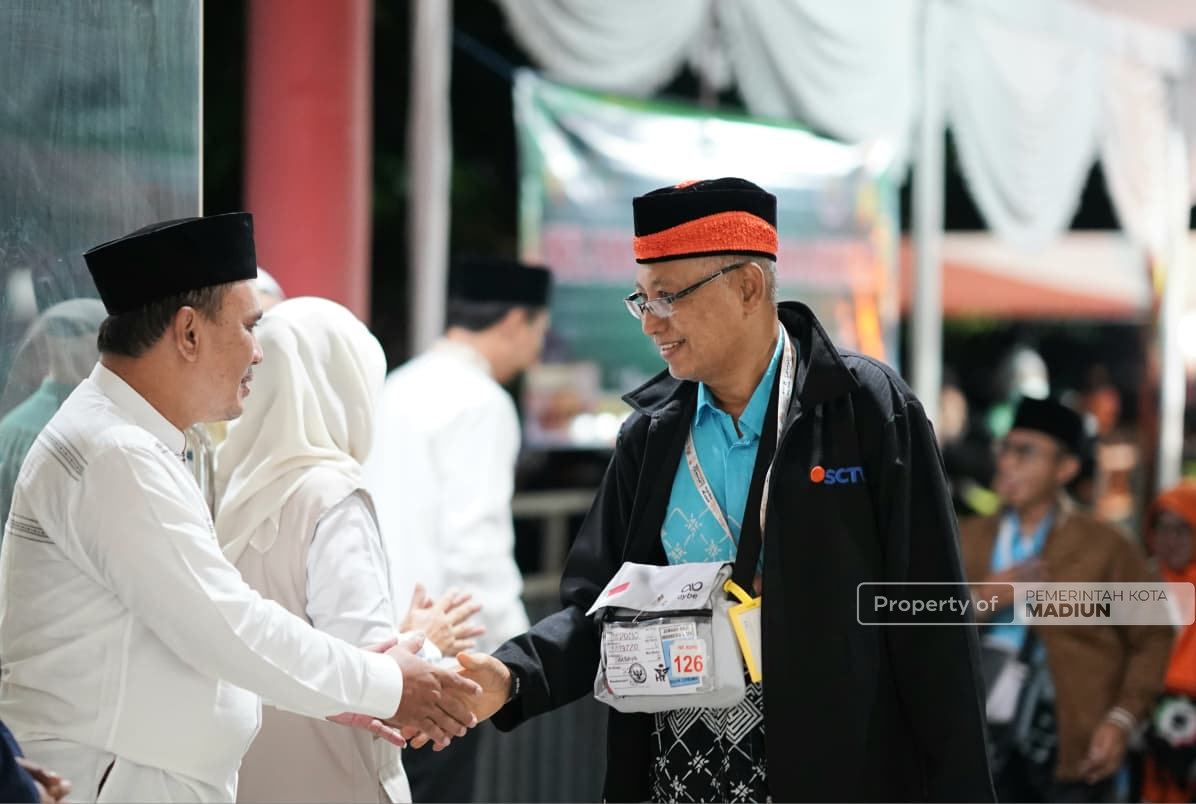 Plt Wali Kota Madiun Sambut Kepulangan 225 Jamaah Haji, Dorong Implementasi Nilai-Nilai Haji dalam Kehidupan Bermasyarakat
