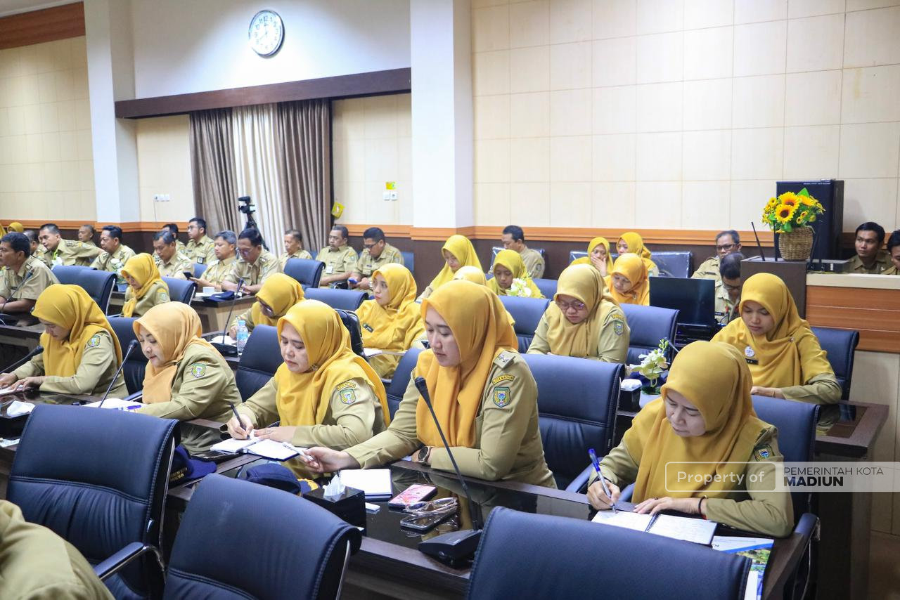 Perkuat Sinergi Layanan, Plt Wali Kota Tekankan Respons Cepat Aduan Warga