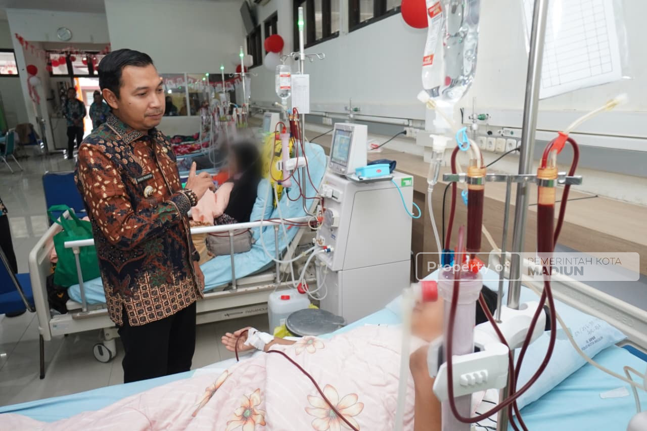 Plt Wali Kota Tinjau Layanan Hemodialisa RSUD Kota Madiun, Dorong Peningkatan Kualitas Pelayanan